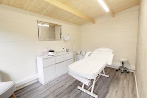 Photo 17- click for photo gallery